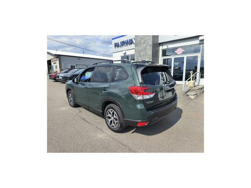 Cascade Green Silica 2024 Subaru Forester Premium