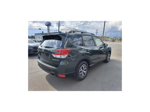Cascade Green Silica 2024 Subaru Forester Premium