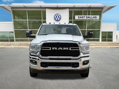 Bright White Clearcoat 2024 RAM 3500 Big Horn
