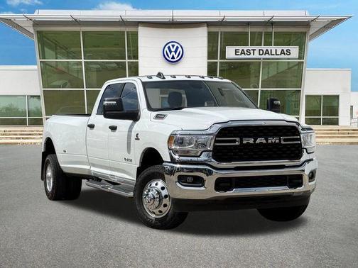Bright White Clearcoat 2024 RAM 3500 Big Horn