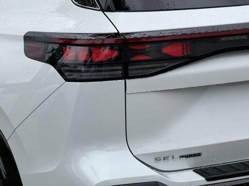 Opal White Pearl 2026 Volkswagen Tiguan 2.0T SEL R-Line Turbo