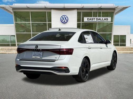 Opal White Pearl 2026 Volkswagen Jetta 1.5T SE