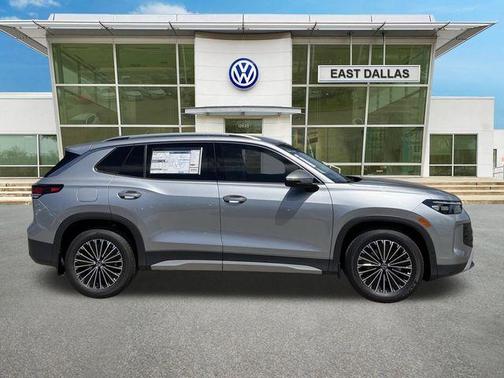 Pyrite Silver Metallic 2026 Volkswagen Tiguan 2.0T S
