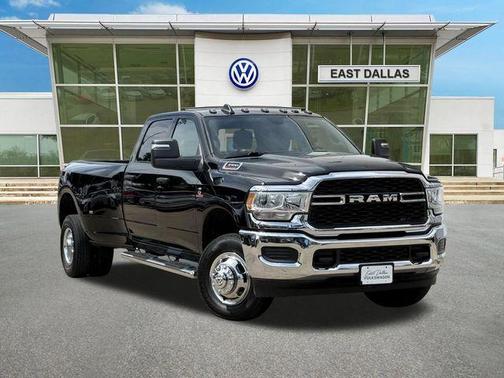 Diamond Black 2024 RAM 3500 Tradesman