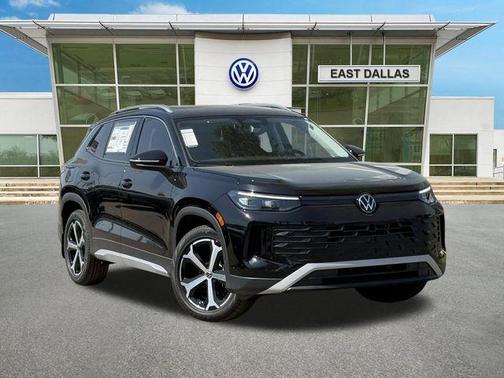 Deep Black Pearl Effect 2026 Volkswagen Tiguan 2.0T SE