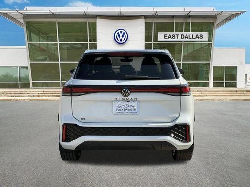 Opal White W/Deep Black Roof 2026 Volkswagen Tiguan 2.0T SE R-Line Black