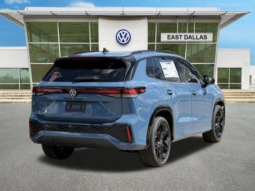 Monterey Blue Pearl 2026 Volkswagen Tiguan 2.0T SE R-Line Black
