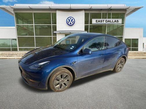 Blue 2024 Tesla Model Y Long Range