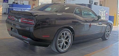 Pitch Black Clearcoat 2021 Dodge Challenger GT