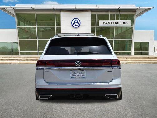Opal White Pearl Effect 2025 Volkswagen Atlas 2.0T SEL