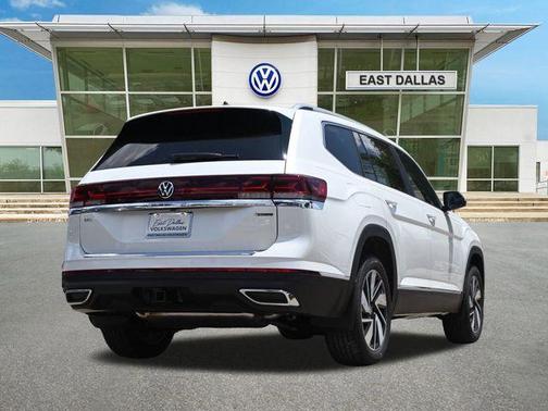 Opal White Pearl Effect 2025 Volkswagen Atlas 2.0T SEL
