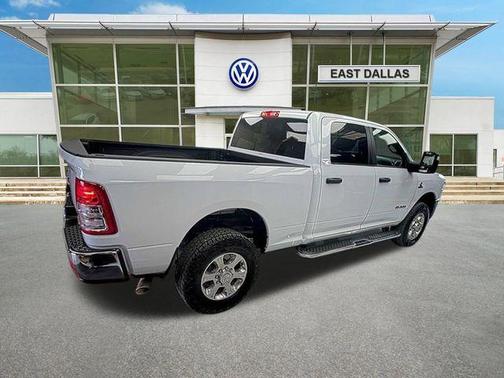 Bright White Clearcoat 2024 RAM 2500 Big Horn