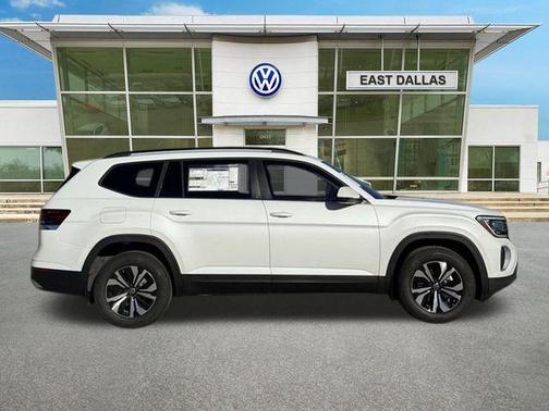 Opal White Pearl 2026 Volkswagen Atlas 2.0T SE