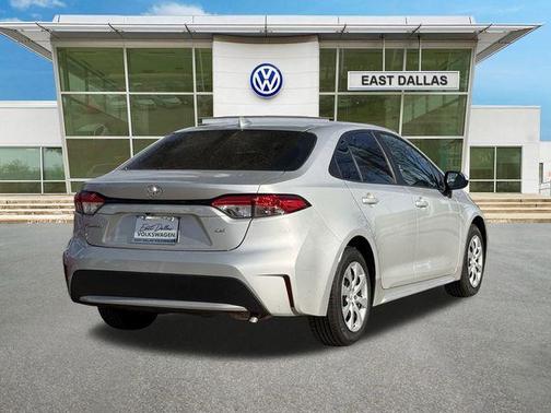 Silver 2022 Toyota Corolla LE