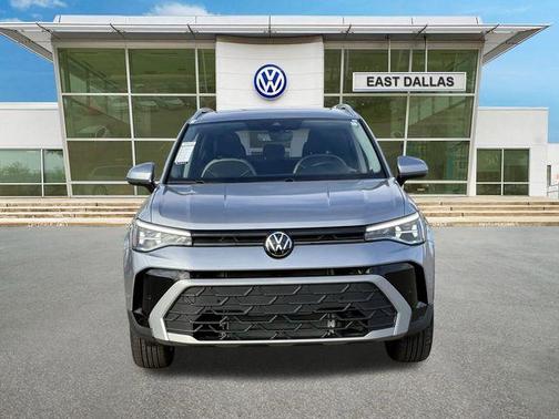 Pyrite Silver Metallic 2026 Volkswagen Taos 1.5T SE