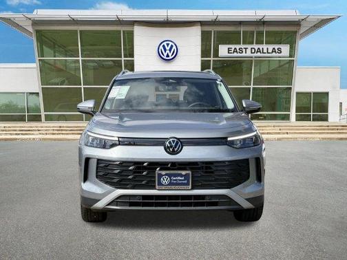 Pyrite Silver Metallic 2026 Volkswagen Tiguan 2.0T SE