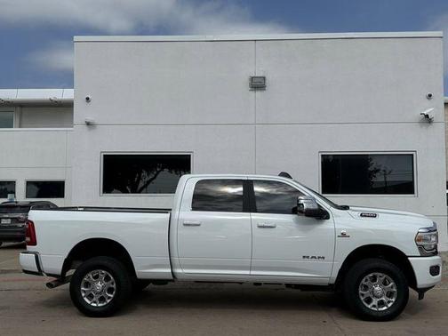 Bright White Clearcoat 2024 RAM 2500 Laramie