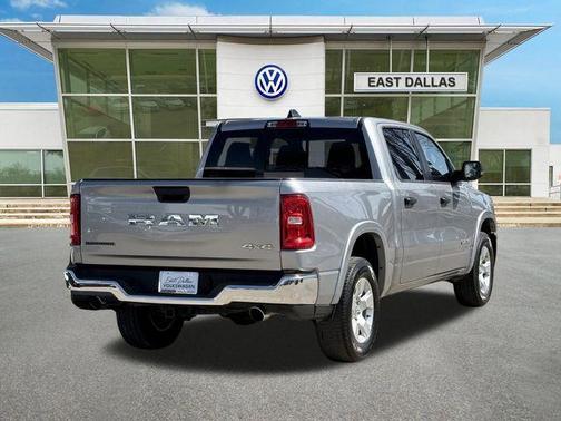 Billet Silver Metallic Clearcoat 2025 RAM 1500 Big Horn/Lone Star