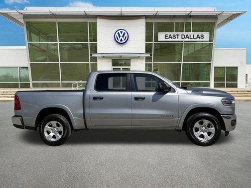 Billet Silver Metallic Clearcoat 2025 RAM 1500 Big Horn/Lone Star