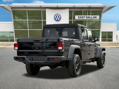 Black Clearcoat 2023 Jeep Gladiator Sport