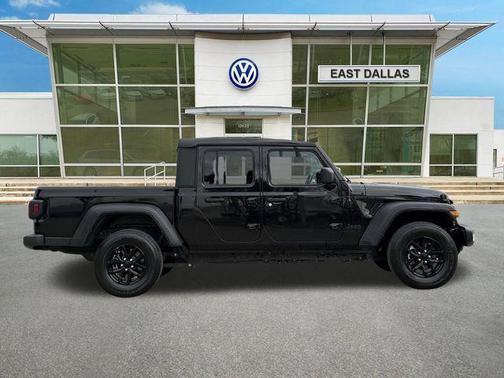 Black Clearcoat 2023 Jeep Gladiator Sport