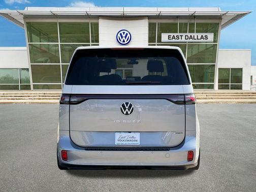 Metro Silver W/Candy White Upper 2025 Volkswagen ID. Buzz Pro S Plus