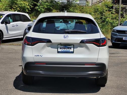 2025 Honda HR-V LX