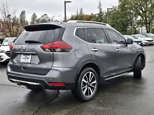 2020 Nissan Rogue SL