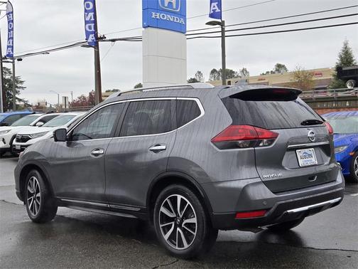 2020 Nissan Rogue SL
