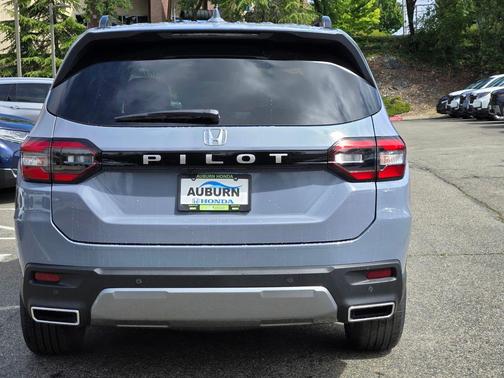 Sonic Gray Pearl 2026 Honda Pilot EX-L