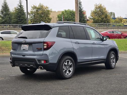 2023 Honda Passport AWD TrailSport