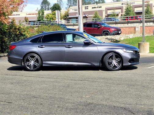 2022 Honda Accord Touring 2.0T