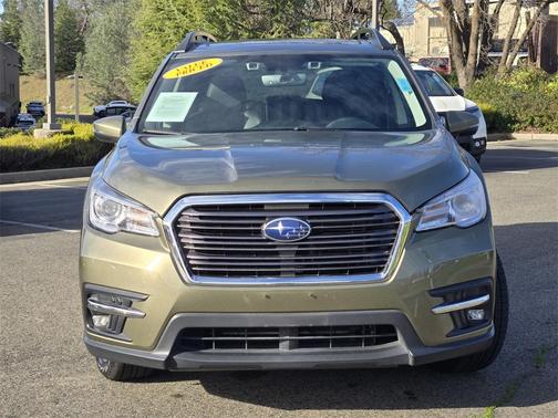 2022 Subaru Ascent Limited 8-Passenger