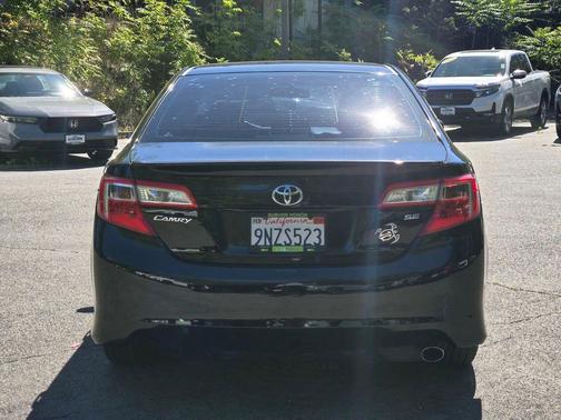 Attitude Black Metallic 2014 Toyota Camry SE