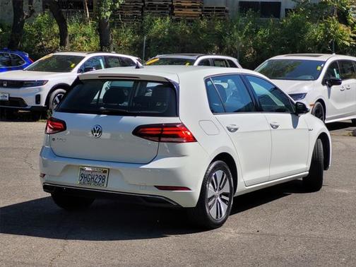 2019 Volkswagen e-Golf SE