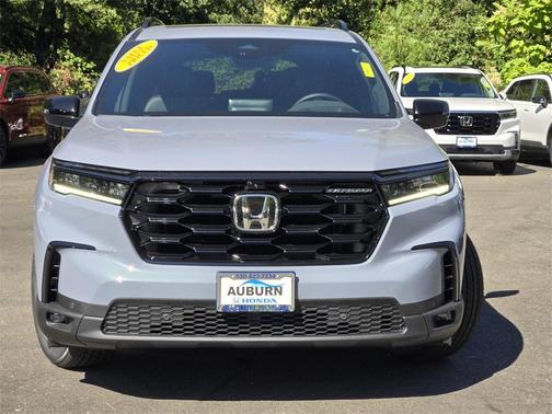 2025 Honda Pilot Black Edition