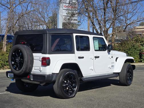 2022 Jeep Wrangler Unlimited 4xe Sahara