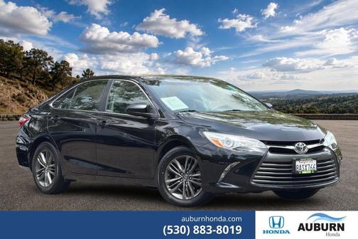 Midnight Black Metallic 2017 Toyota Camry LE