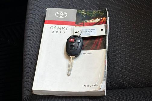 Midnight Black Metallic 2017 Toyota Camry LE