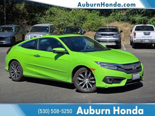 Energy Green Pearl 2018 Honda Civic Touring