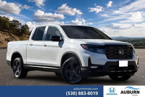 Platinum White Pearl 2026 Honda Ridgeline TrailSport
