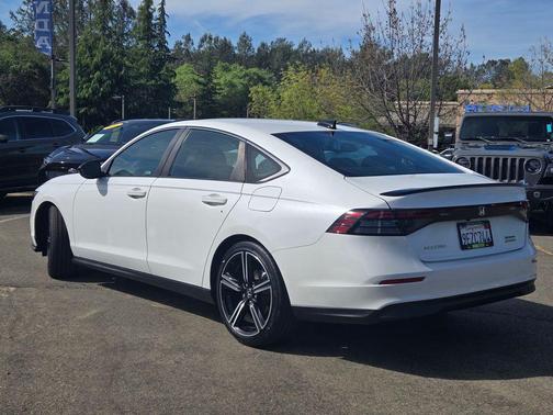 2023 Honda Accord Hybrid Sport