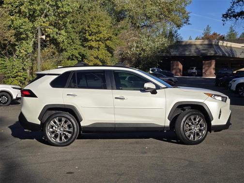 2021 Toyota RAV4 Limited