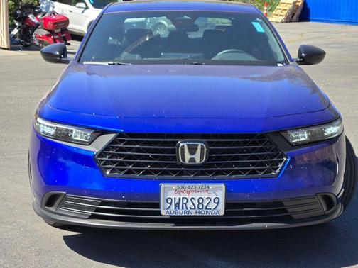 Still Night Pearl 2025 Honda Accord Hybrid Sport