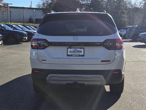 2025 Honda Pilot TrailSport