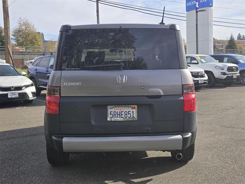 2005 Honda Element EX