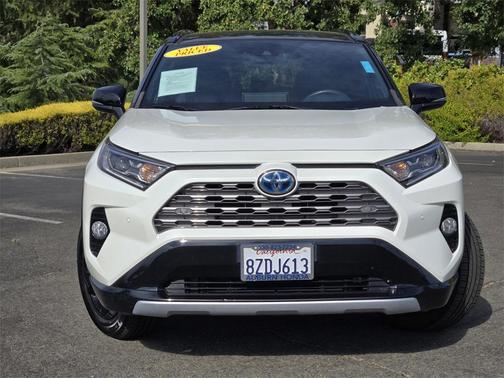 2021 Toyota RAV4 Hybrid SE
