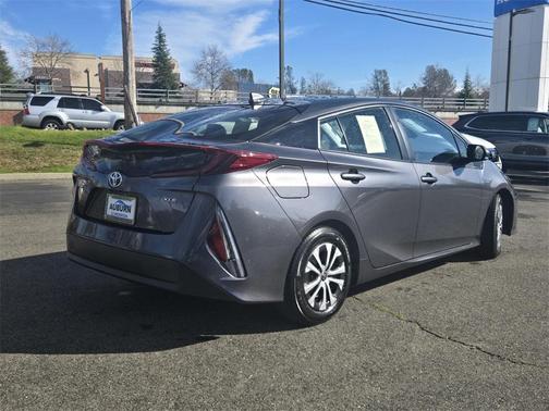 2021 Toyota Prius Prime XLE