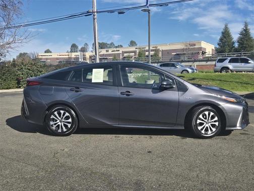 2021 Toyota Prius Prime XLE