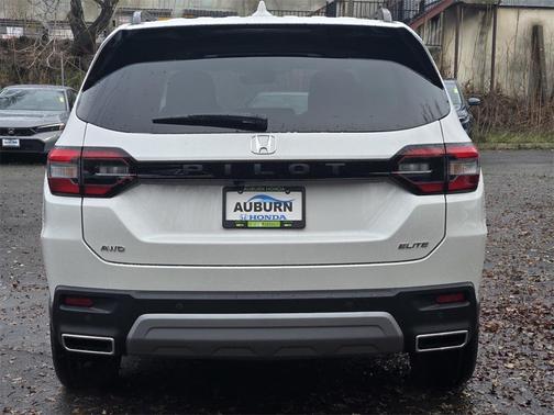 2025 Honda Pilot Elite